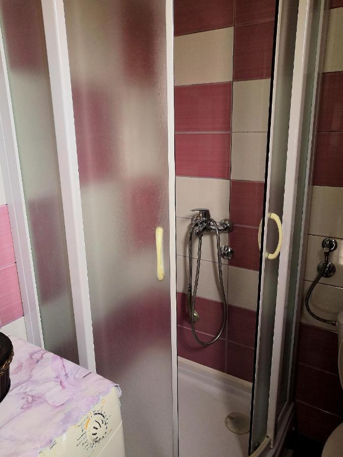 Ferienwohnung Apartman Sunny Cetinje Exterior foto